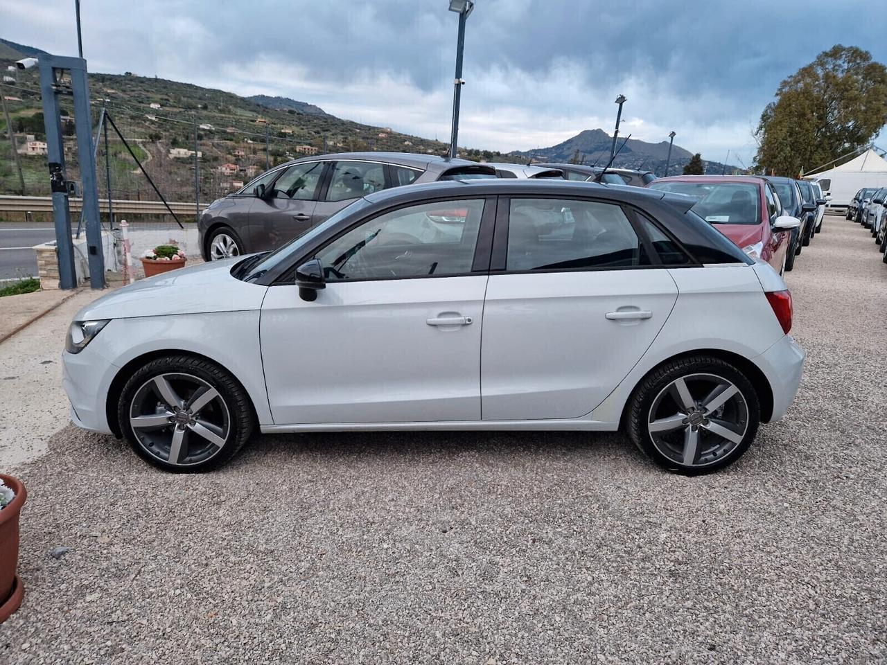 Audi A1 SPB 1.6 TDI Ambition auto per neopatentati