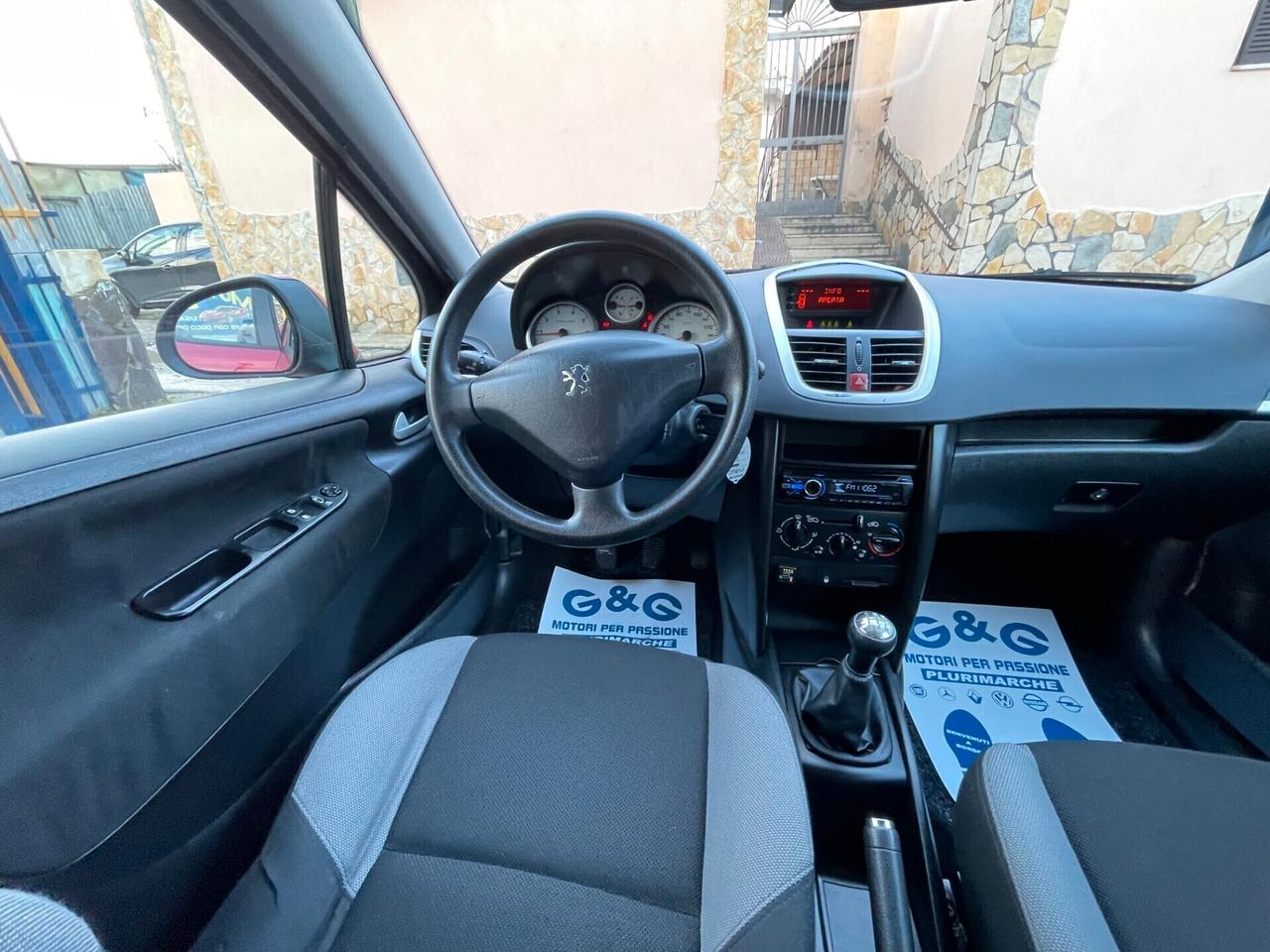 Peugeot 207 1.4 88CV 5p. XT GPL