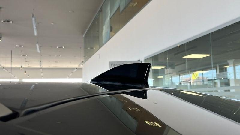 Renault Austral 2023 1.2 E-Tech full hybrid 200cv Iconic Auto