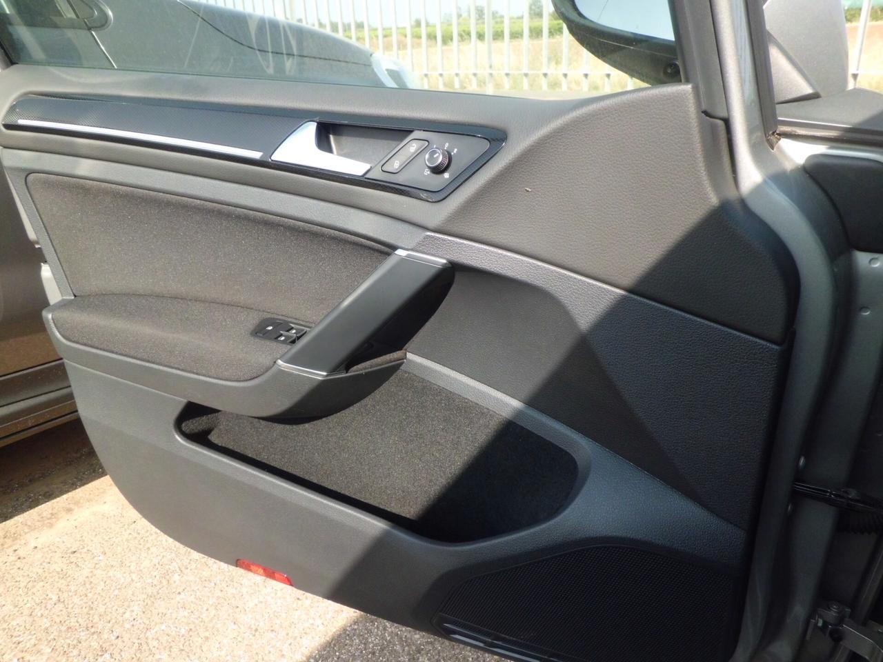 Volkswagen Golf 1.6 TDI 5p. Highline BlueMotion Technology
