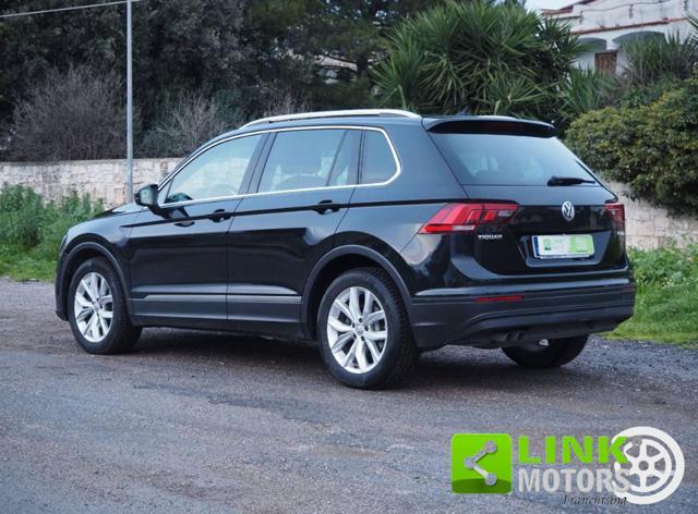 VOLKSWAGEN Tiguan 2.0 TDI SCR DSG Business BlueMotion