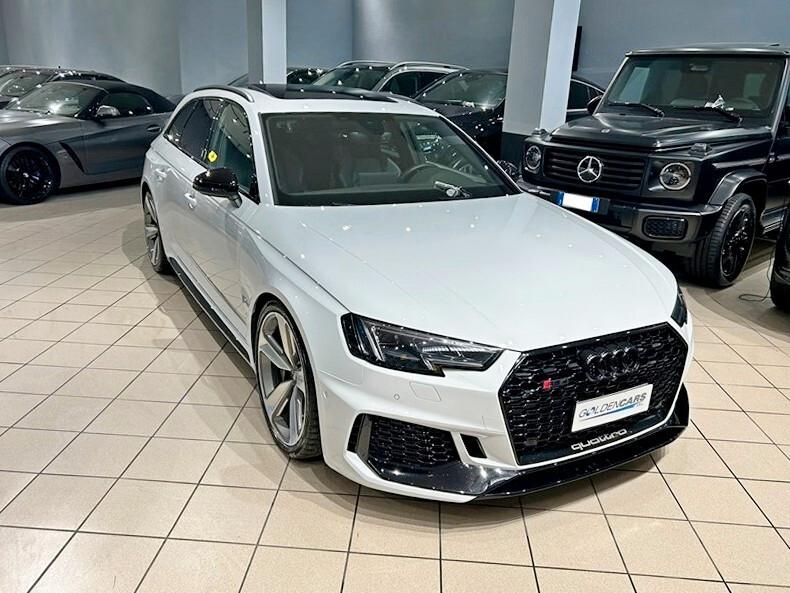 Audi RS 4 Avant