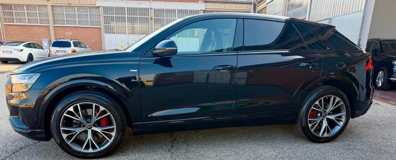 Audi Q8 50 TDI 286 CV quattro tiptronic Sport S-LINE PLUS FARI MATRIX INTERNI IN PELLE NAPPA E BLACK PACK