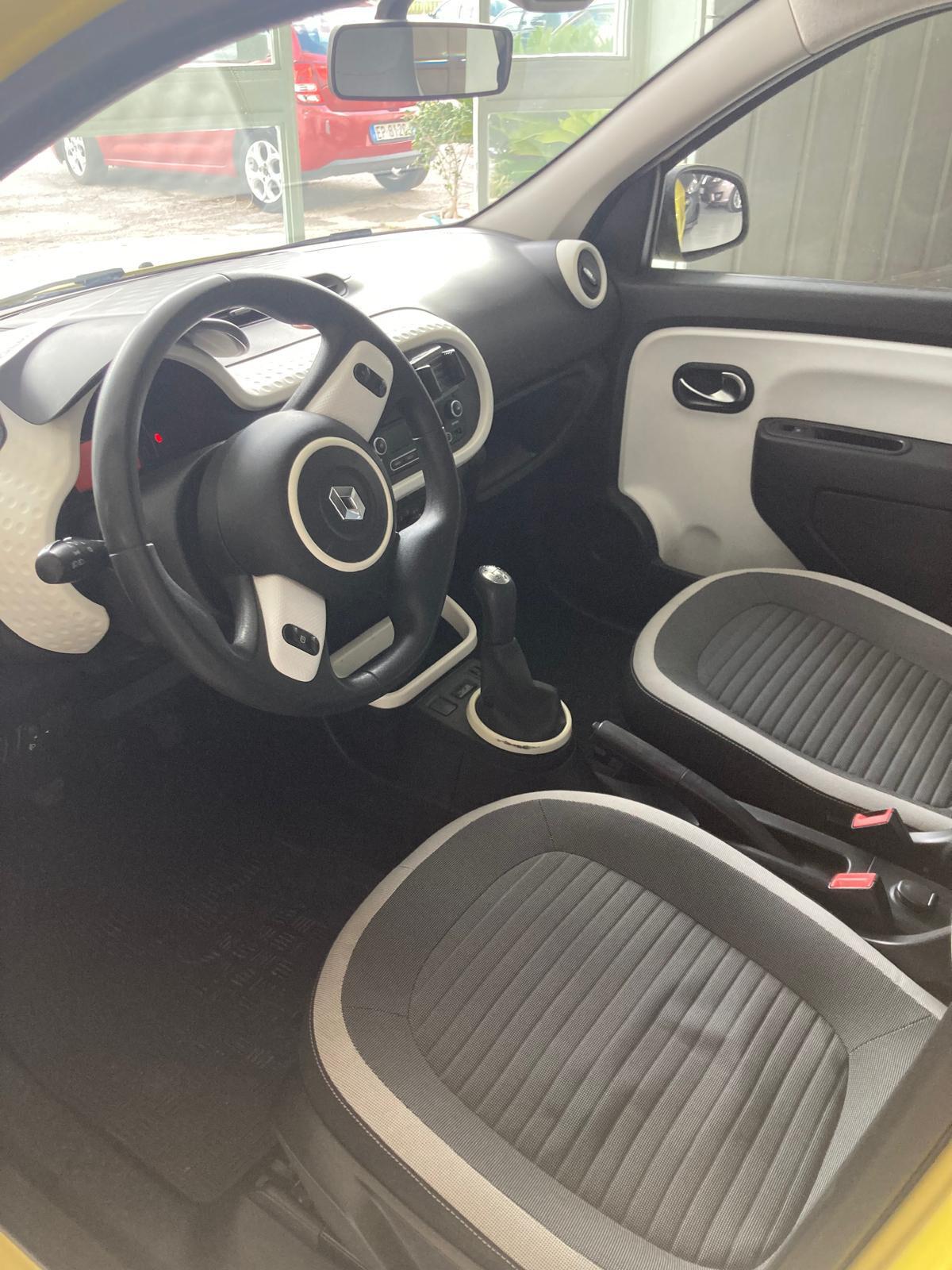 Renault Twingo 1.0 SCe Live