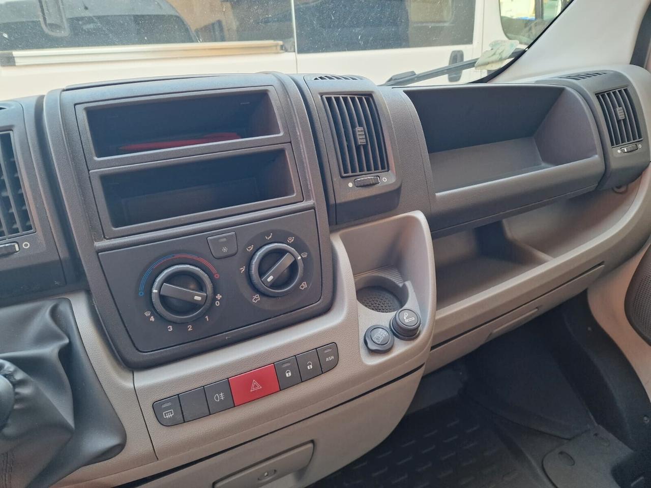 Fiat Ducato 2.3 MJT trasporto disabili 9 POSTI