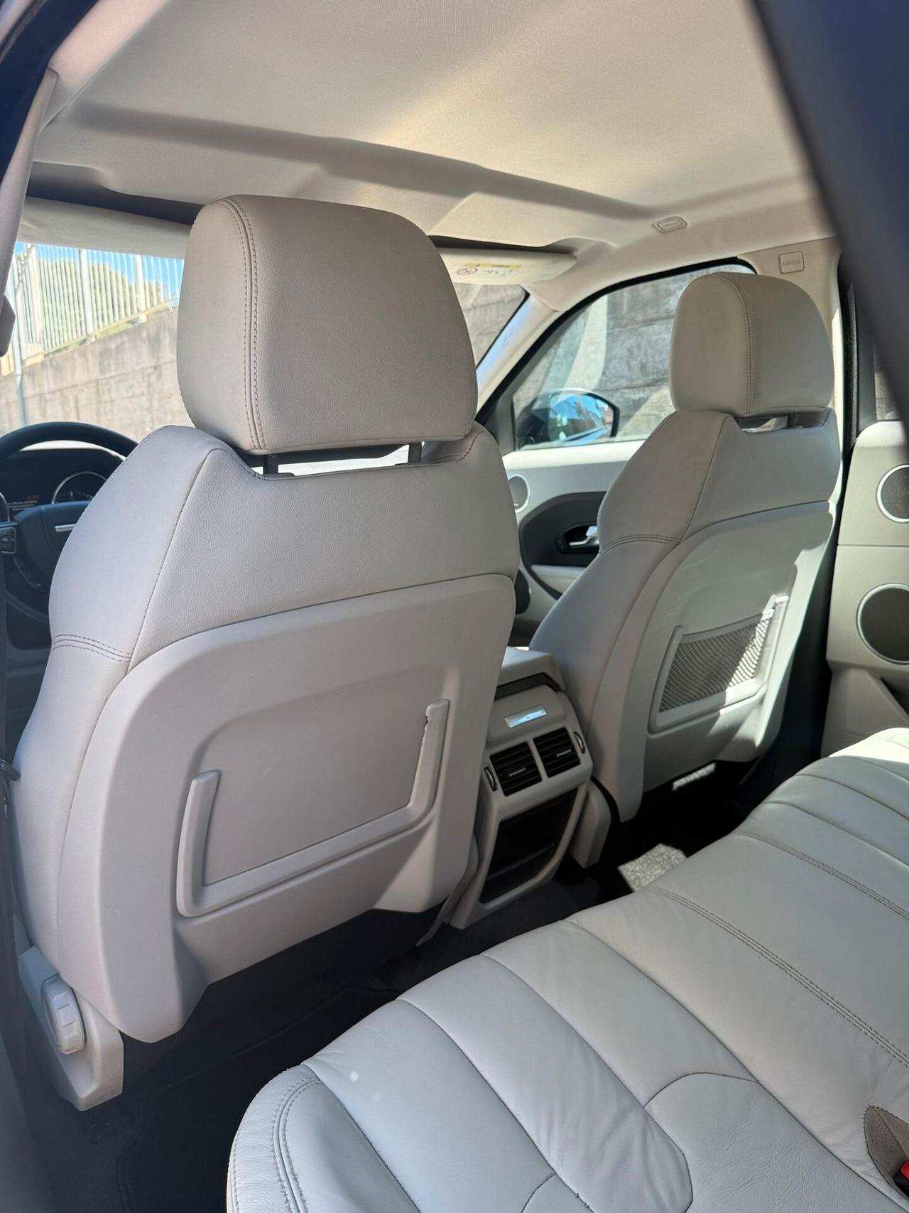 Land Rover Range Evoque 2.2 TD4 150cv Dynamic