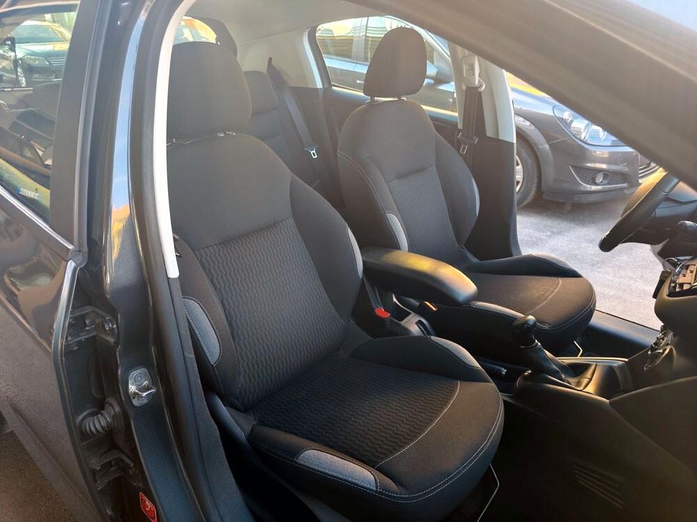 Peugeot 208 1.2 VTi Active 5 Porte Perfetta!