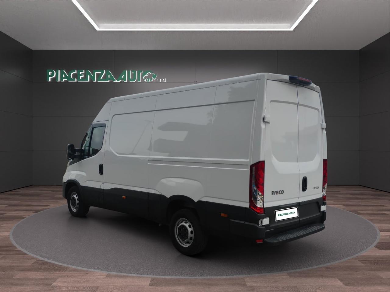 IVECO Daily 35 S16 V H2 3520 L2