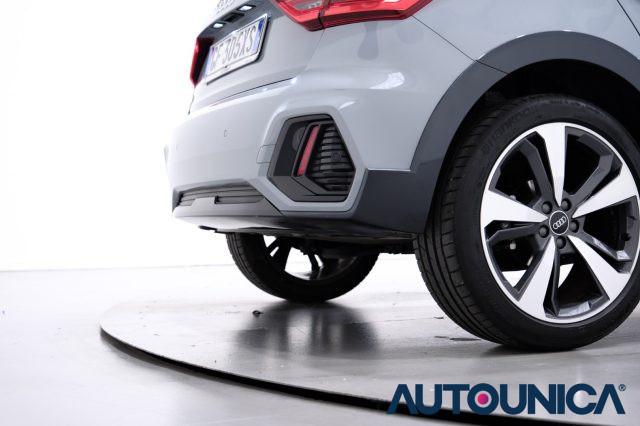 AUDI A1 CITYCARVER 30 TFSI S TRONIC IDENTITY CONTRAST