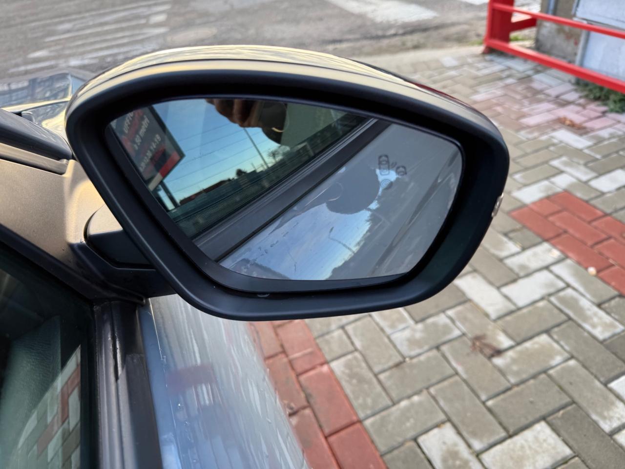 Opel Corsa 1.2 75CV MT5 NEOPATENTATI