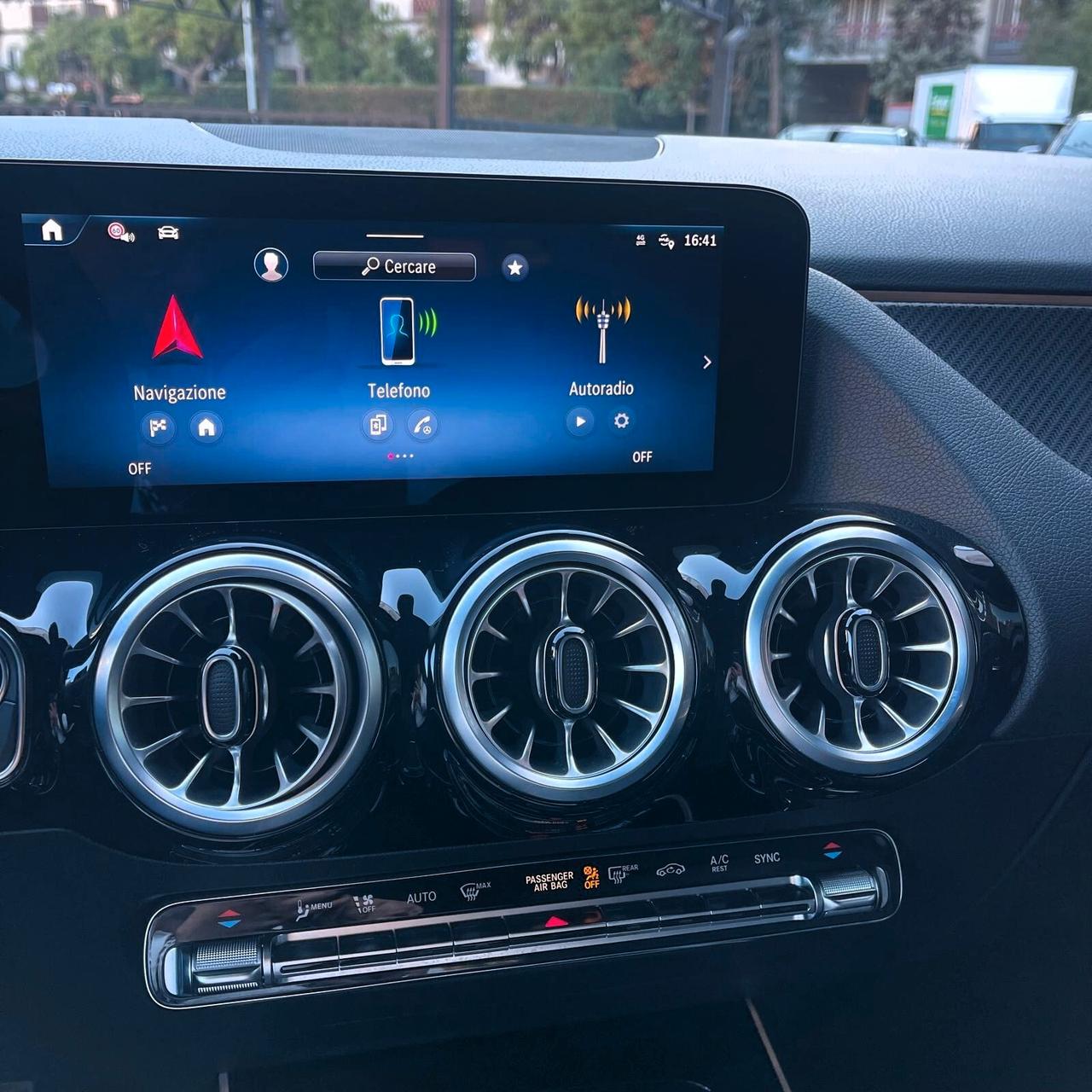 Mercedes-benz GLA 200 d Automatic 4Matic AMG Line Premium Plus
