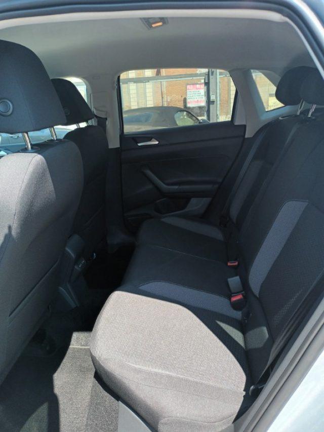 VOLKSWAGEN Polo 1000 EDITION PLUS CARPLAY CAM VETRI SCURI ITALIA
