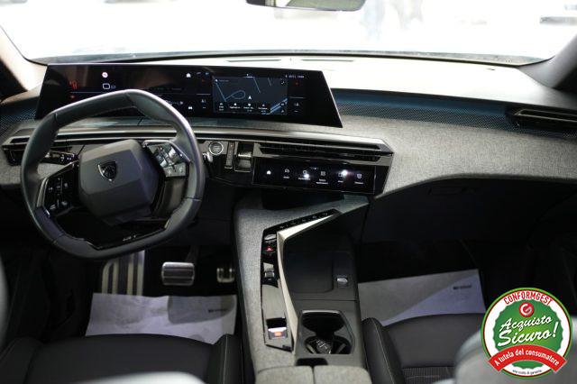 PEUGEOT 3008 Hybrid 136 e-DCS6 GT