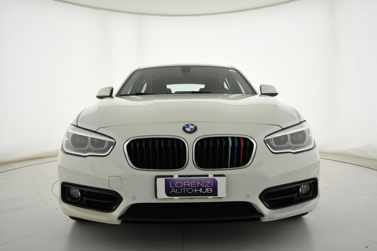 BMW 118d Sport 5p auto LED+C17"