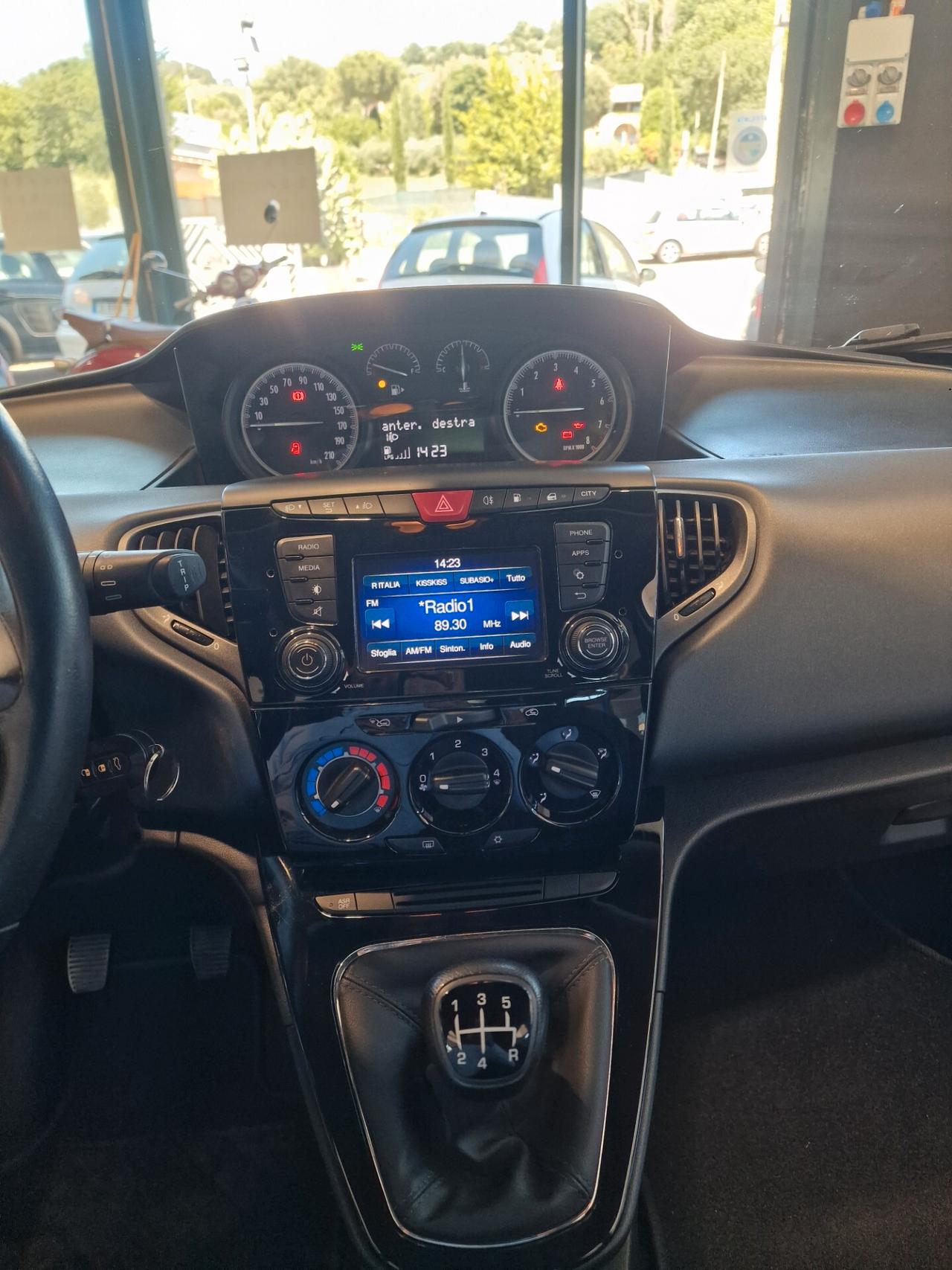 Lancia Ypsilon 1.2 BENZINA-GPL, 121 mila chilometri