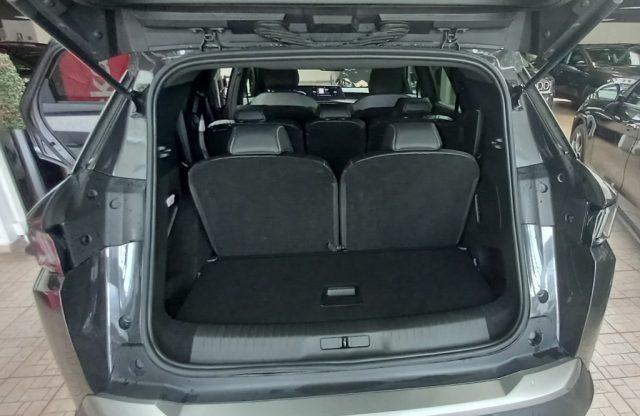 PEUGEOT 5008 Hybrid 136 e-DCS6 Allure