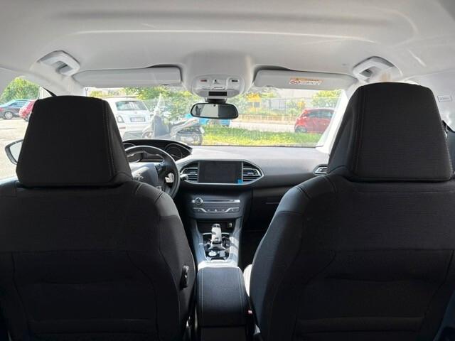 Peugeot 308 BlueHDi 130 S&S Allure