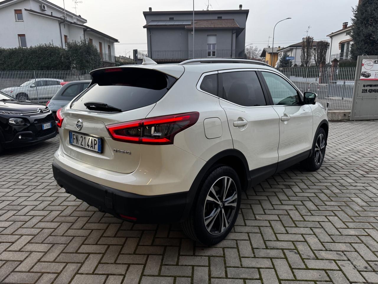 Nissan Qashqai 1.2 DIG-T N-Connecta