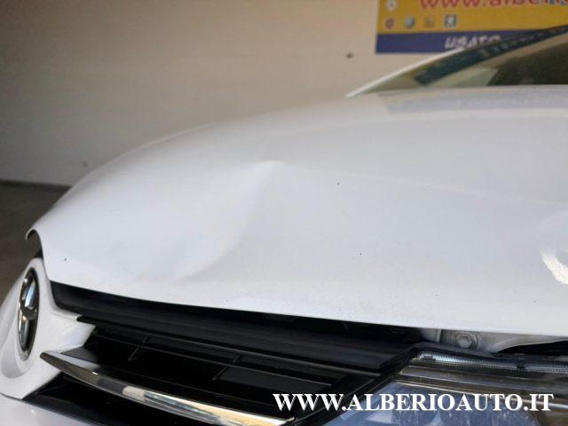 TOYOTA Auris 1.4 D-4D Lounge + TETTO