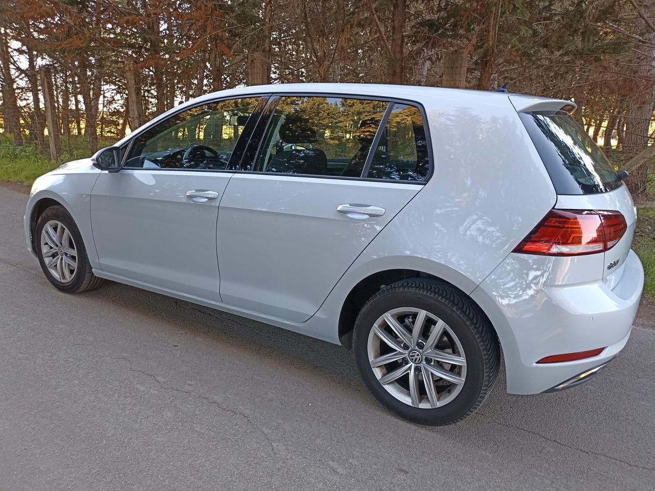 VOLKSWAGEN GOLF 1.6 TDI 115cv 05/2018 KM 110.000 TAGLIANDI VOLKSWAGEN