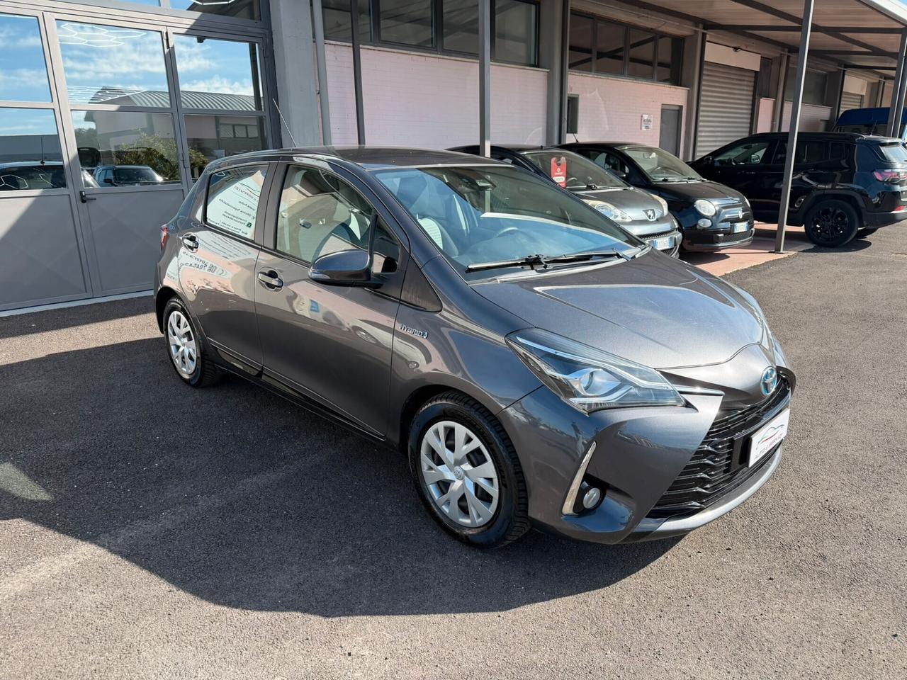 Toyota Yaris 1.5 Hybrid 5 porte Active