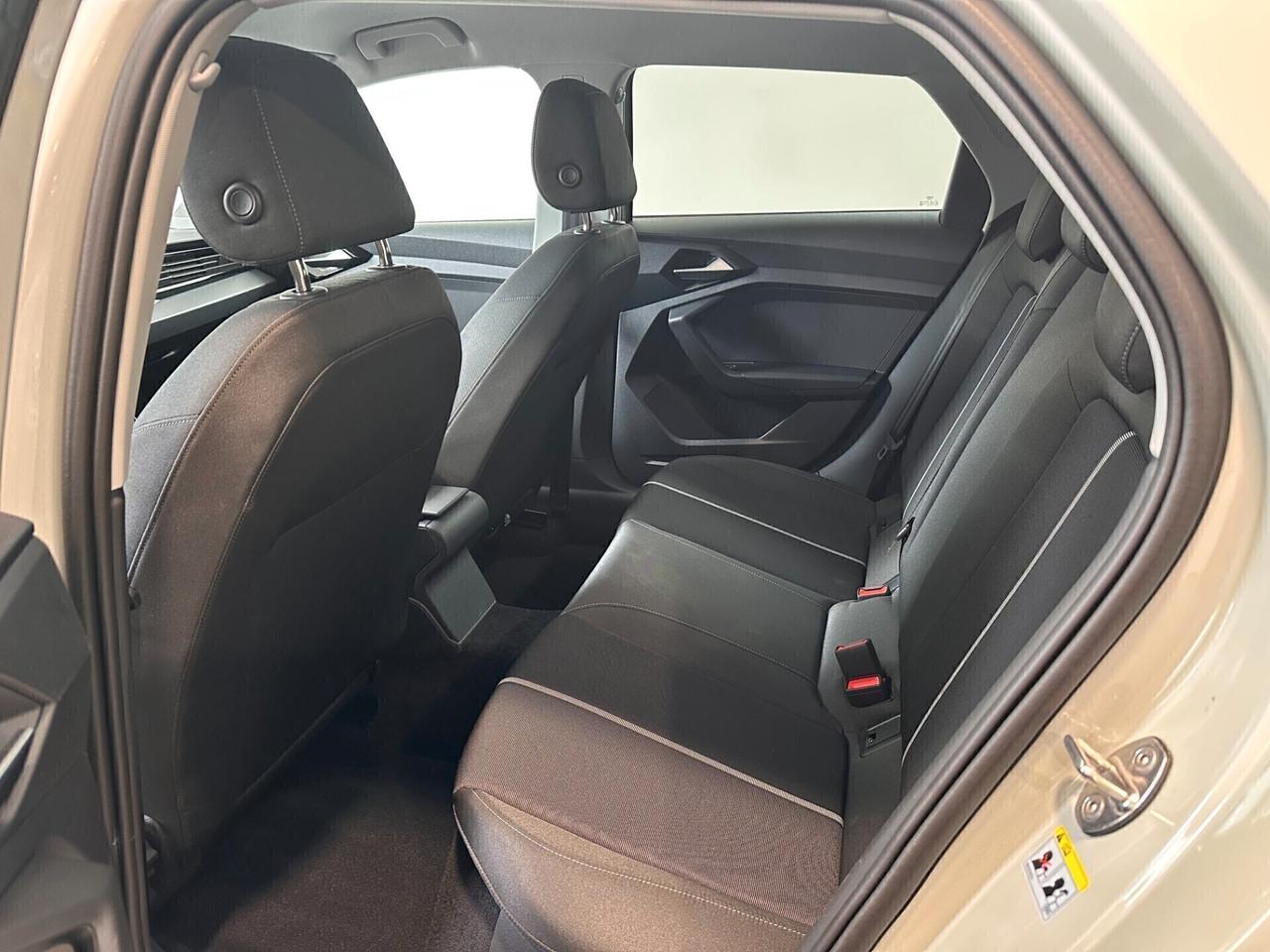 Audi A1 SPORTBACK 25 TFSI STRONIC Sport Line FARI MATRIX VIRTUAL R17