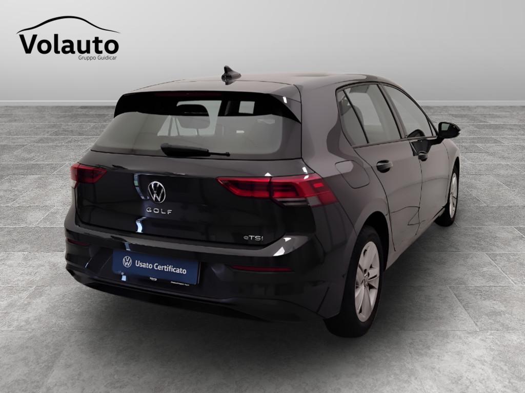 VOLKSWAGEN Golf VIII 2020 - Golf 1.0 etsi evo Life 110cv dsg