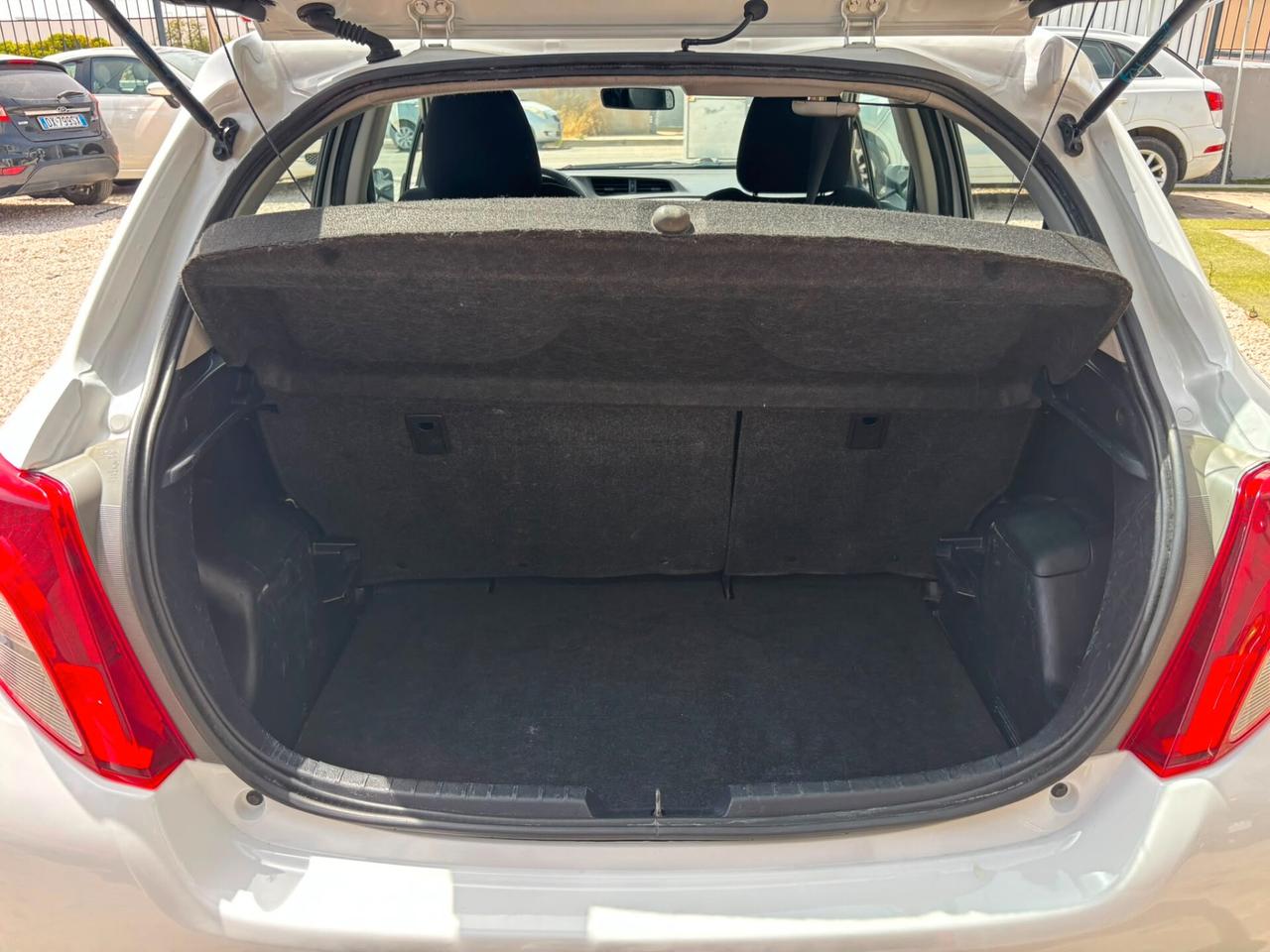 Toyota Yaris 1.0 Lounge 69 CV