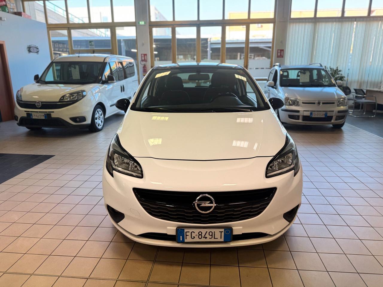 Opel Corsa 1.3 CDTI Coupé b-Color