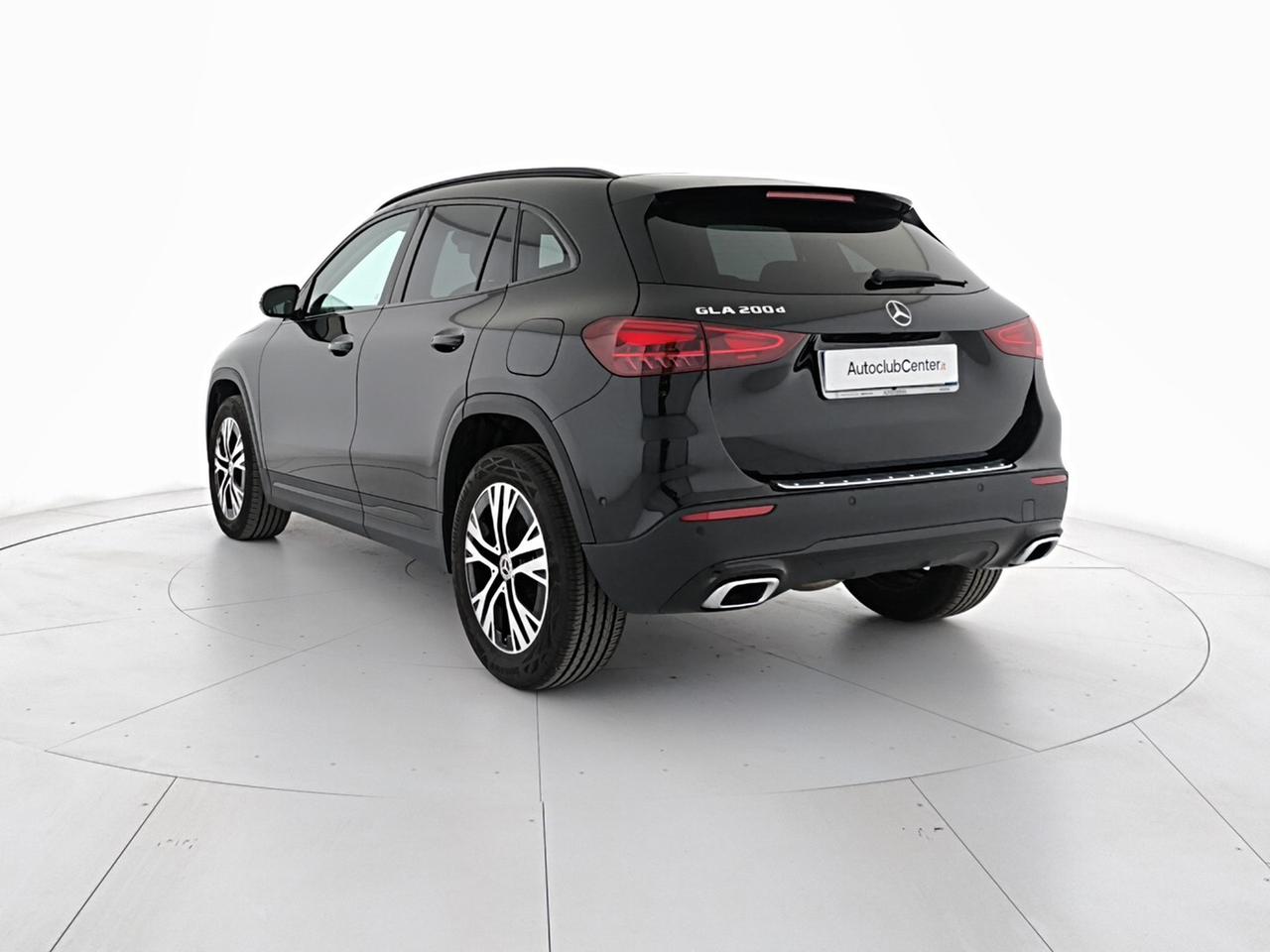 Mercedes GLA 200 d Progressive Advanced