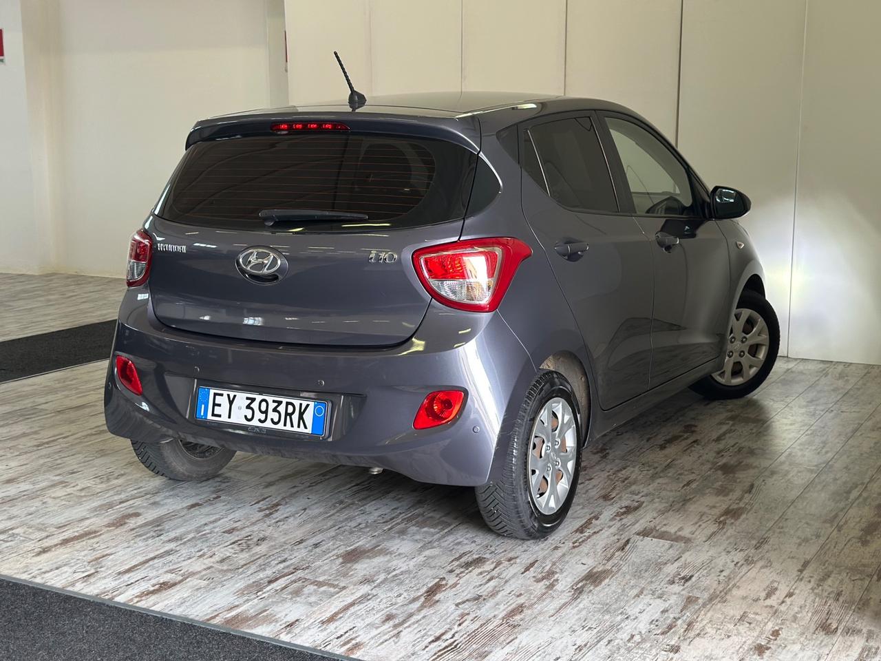 Hyundai i10 1.0 Benzina Sound Edition Ok Neopatentati