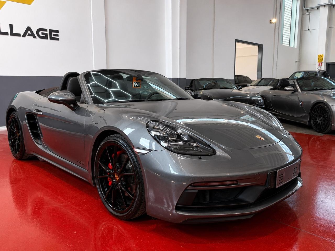 Porsche 718 Spyder Boxster 2.5 GTS esclusive manufactur