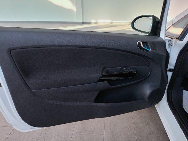 OPEL Corsa 1.7 CDTI 130CV 3 porte b-color