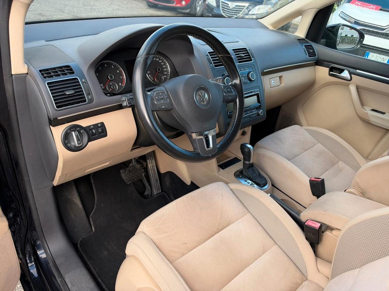Volkswagen Touran 1.4 TSI DSG NO FINANZIAMENTO