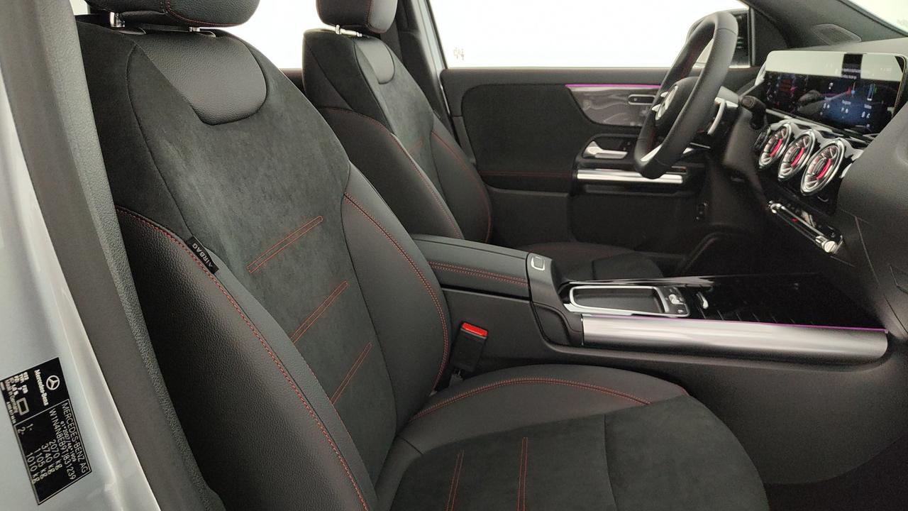 Mercedes-Benz GLA 180 Automatic