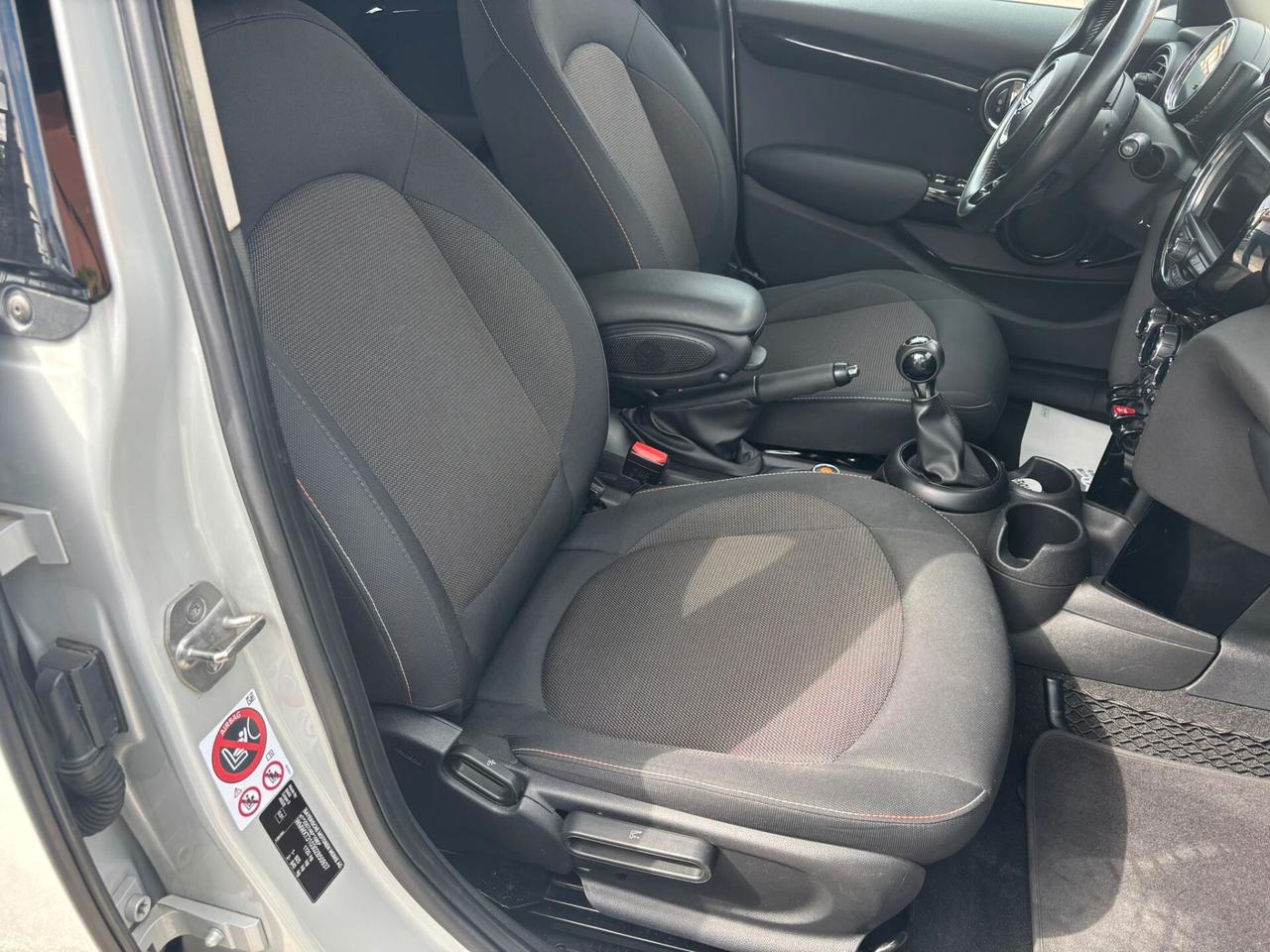 Mini 1.5 Cooper D Business XL