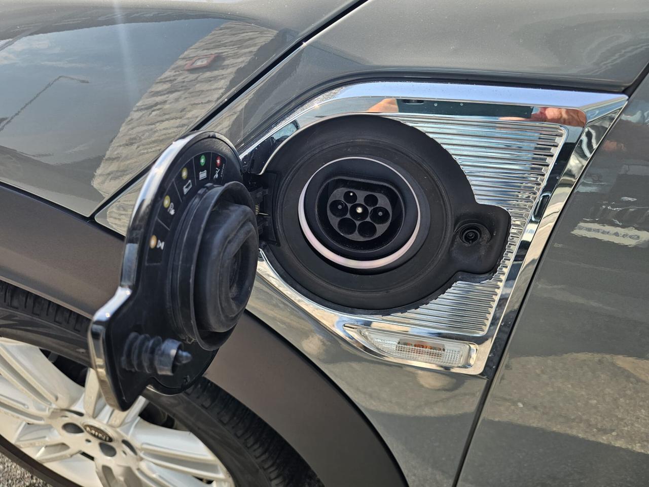 Mini Cooper Countryman 1.5 SE Hype ALL4 Automatica