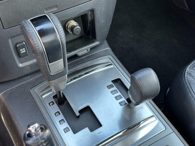 MITSUBISHI Pajero 3.2 DI-D 16V aut. 3p. Instyle DPF