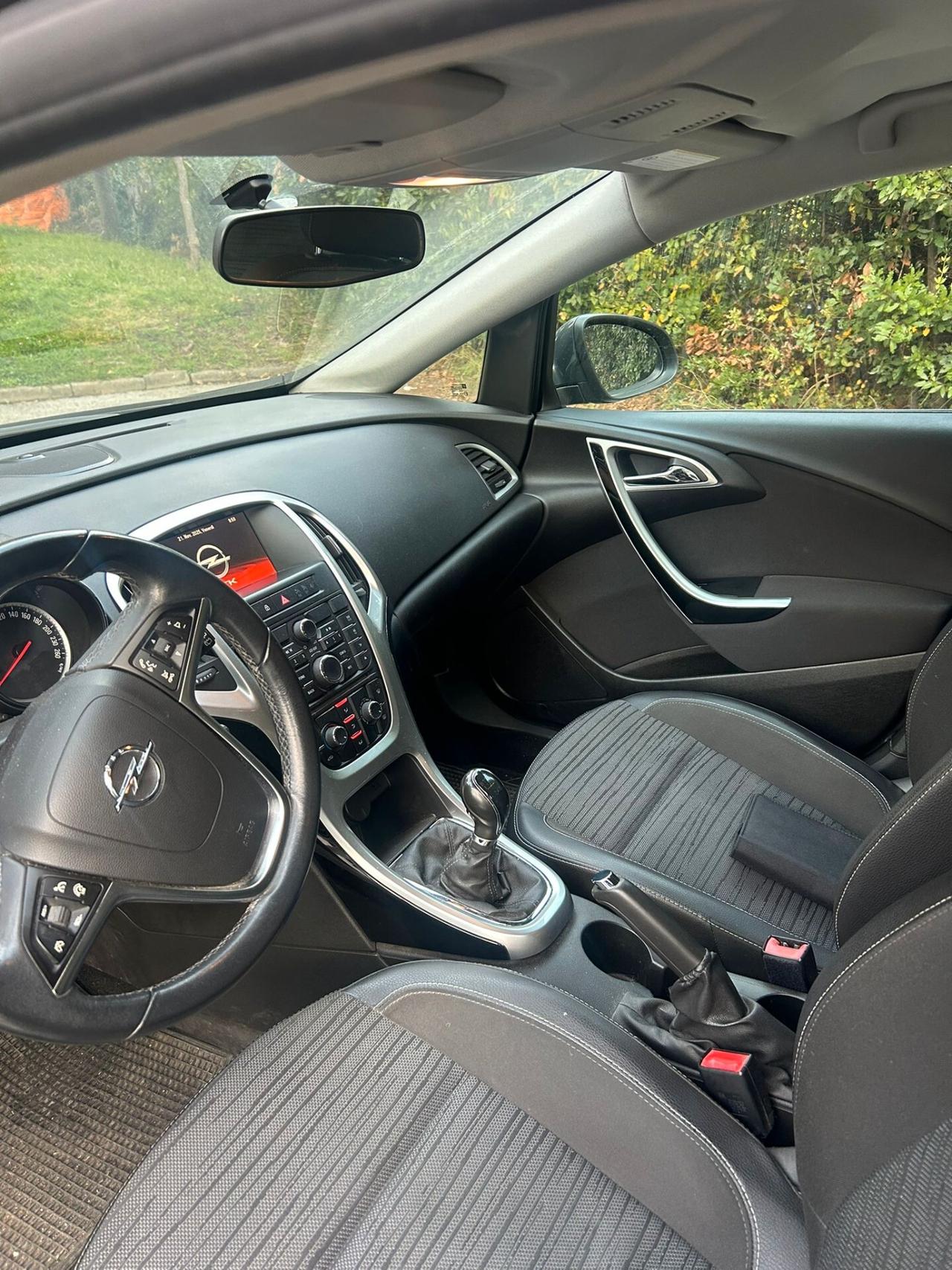 Opel Astra 1.7 CDTI 110CV 5 porte Cosmo