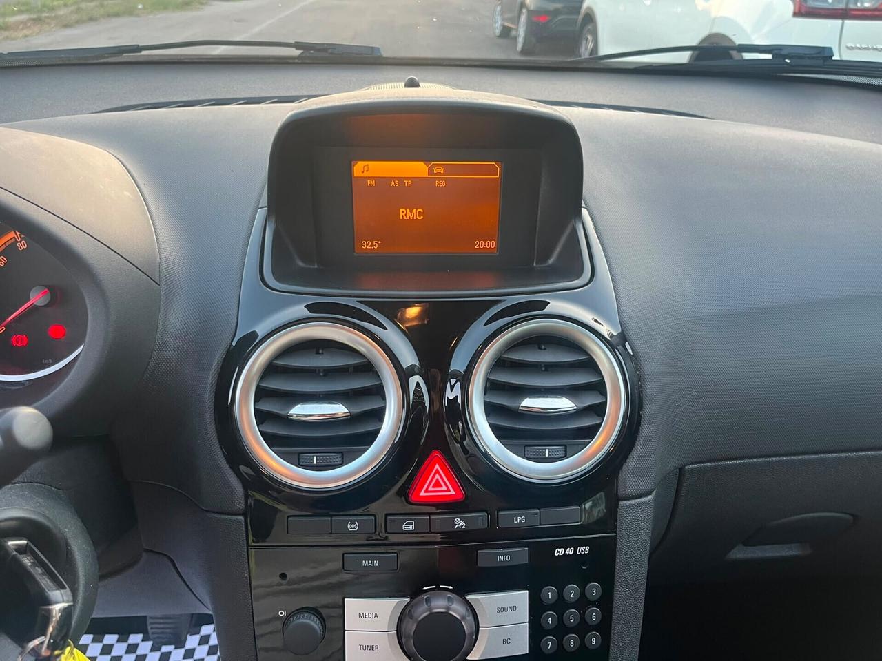 Opel Corsa 1.2 5 porte GPL-TECH Edition 2015