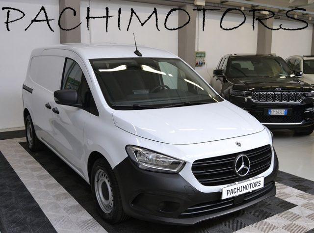 MERCEDES-BENZ Citan 1.5 110 CDI Furgone Extralong Pari Al Nuovo
