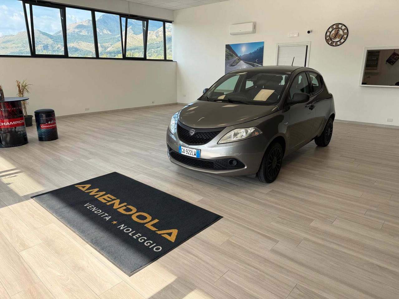 Lancia Ypsilon 1.2 GPL Ecochic Gold 69 CV 5 porte
