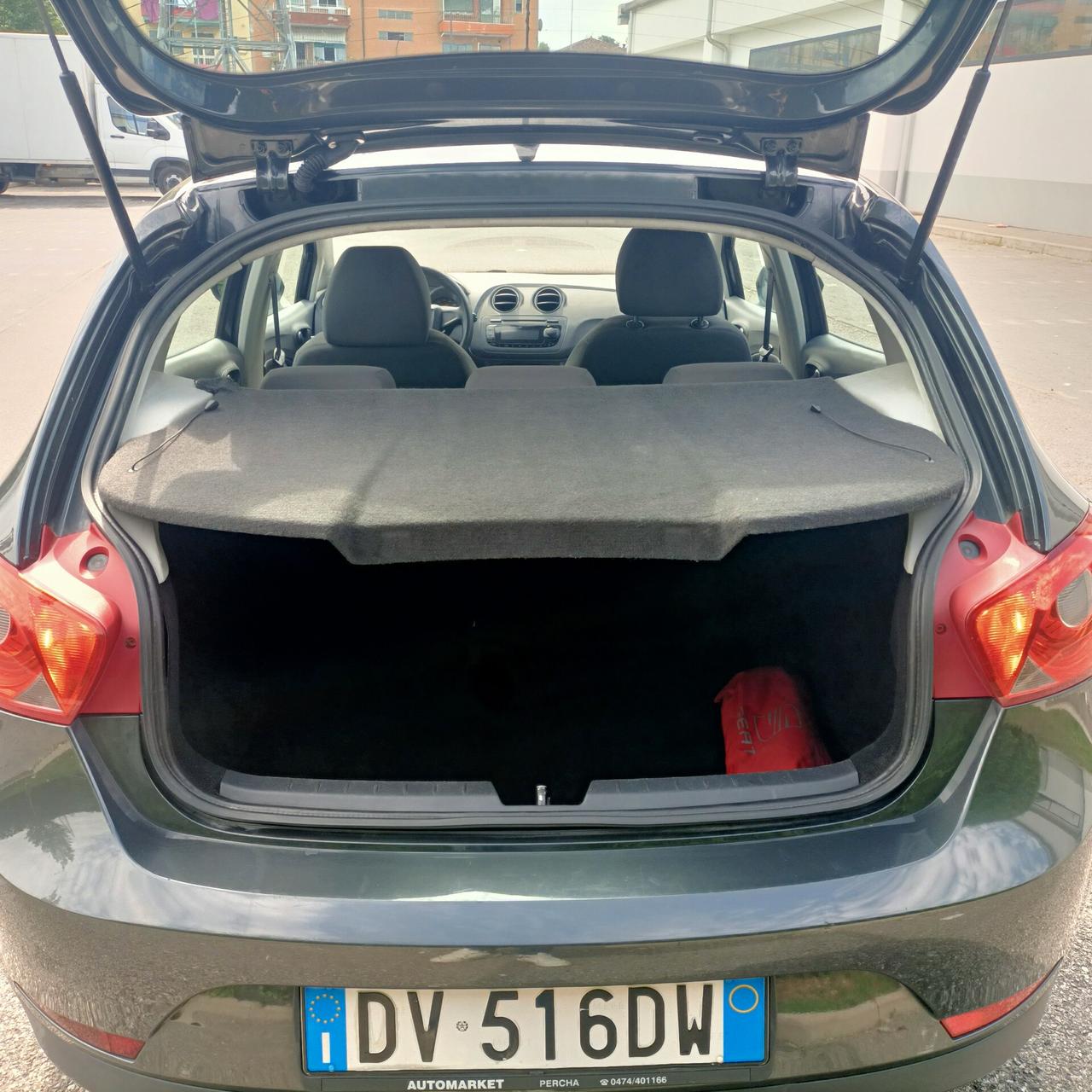 SEAT IBIZA 1.4 NEOPATENTATI KM135MILA