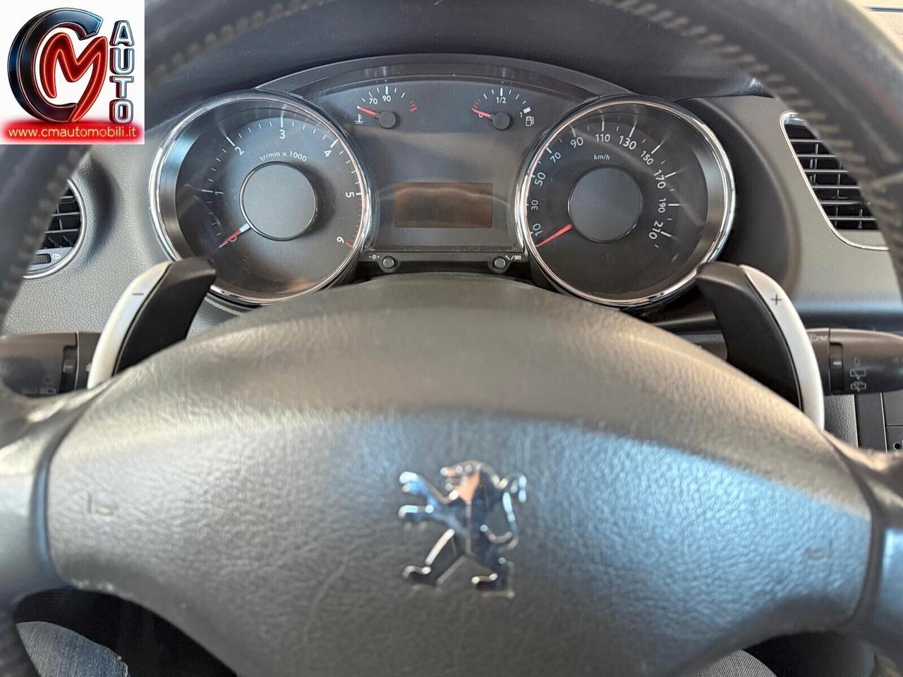 Peugeot 3008 1.6 HDi 110CV cambio robotizzato Premium