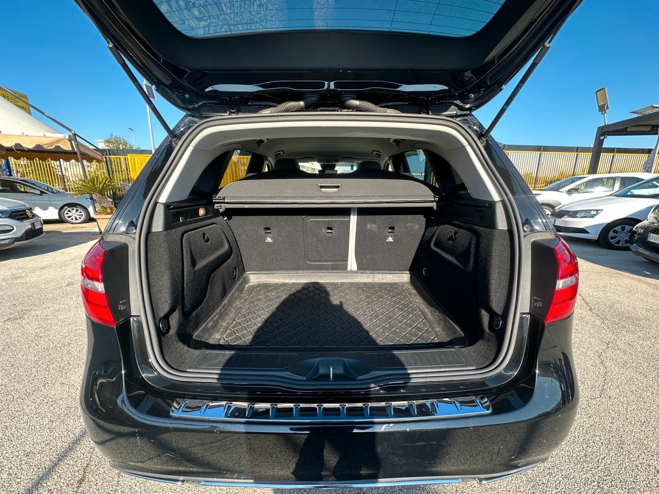 MERCEDES-BENZ B 180 d Automatic Sport