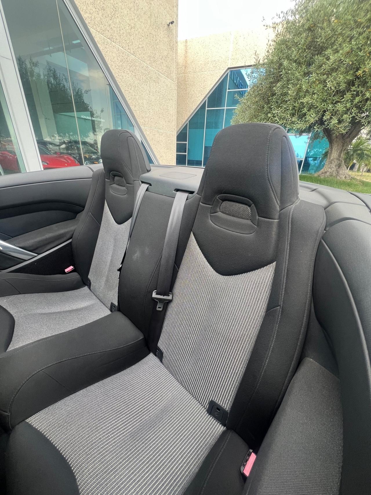 Peugeot 308 1.6 THP 150CV CC Féline