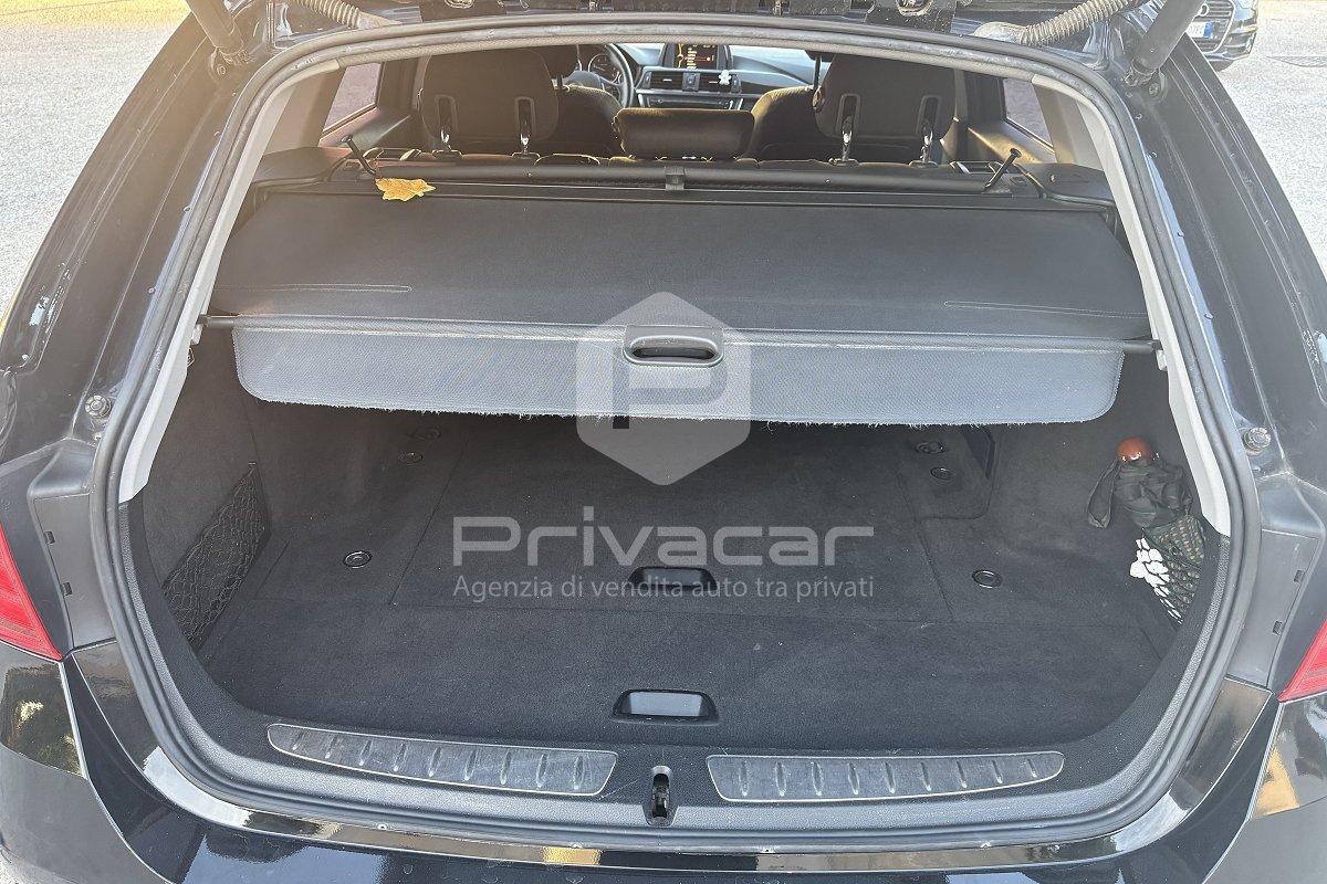 BMW 318d Touring Luxury