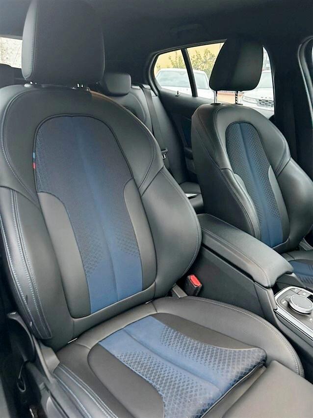 Bmw 116 116d 5p. Msport