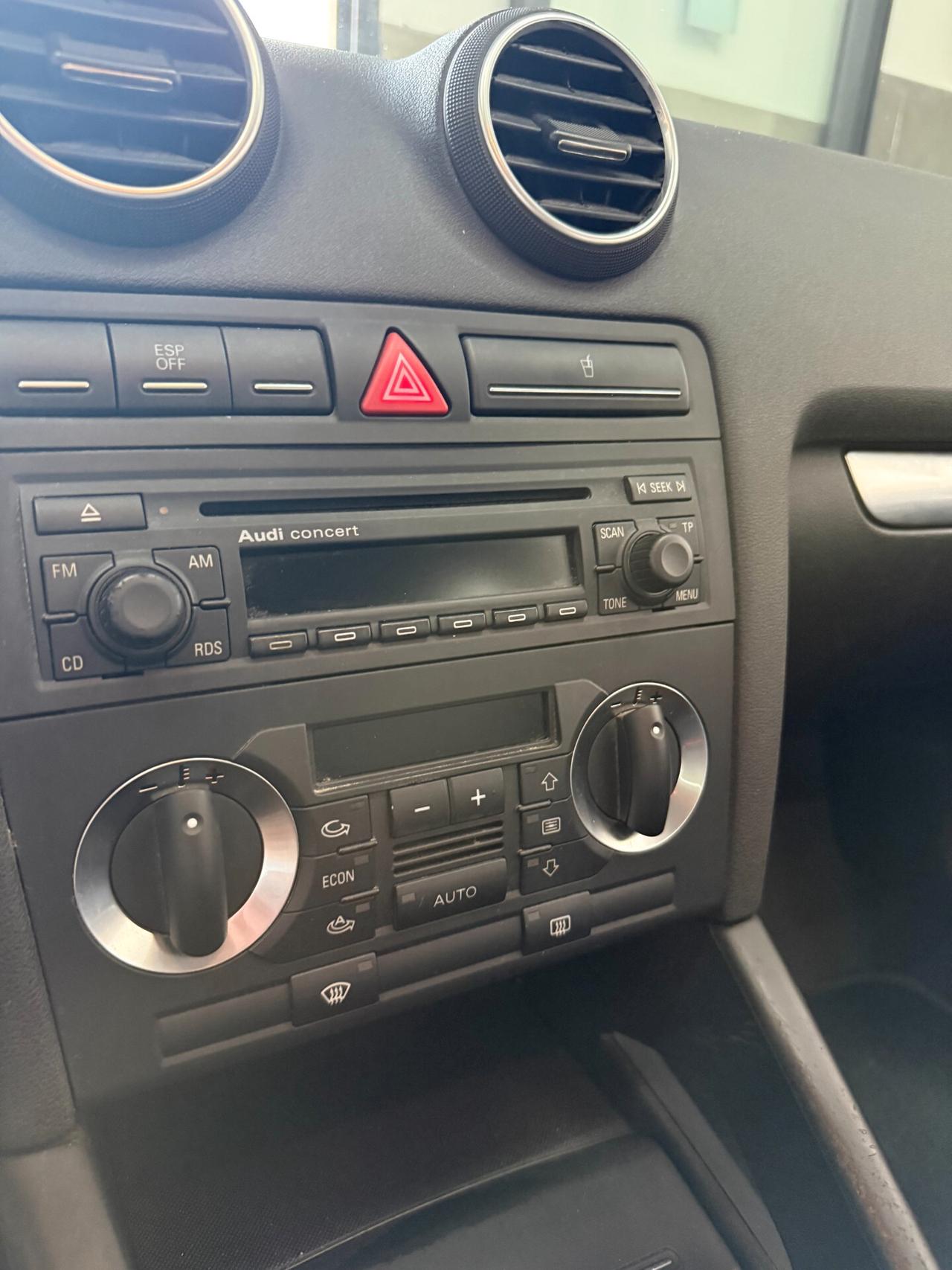 Audi A3 1.9 TDI F.AP. Ambiente
