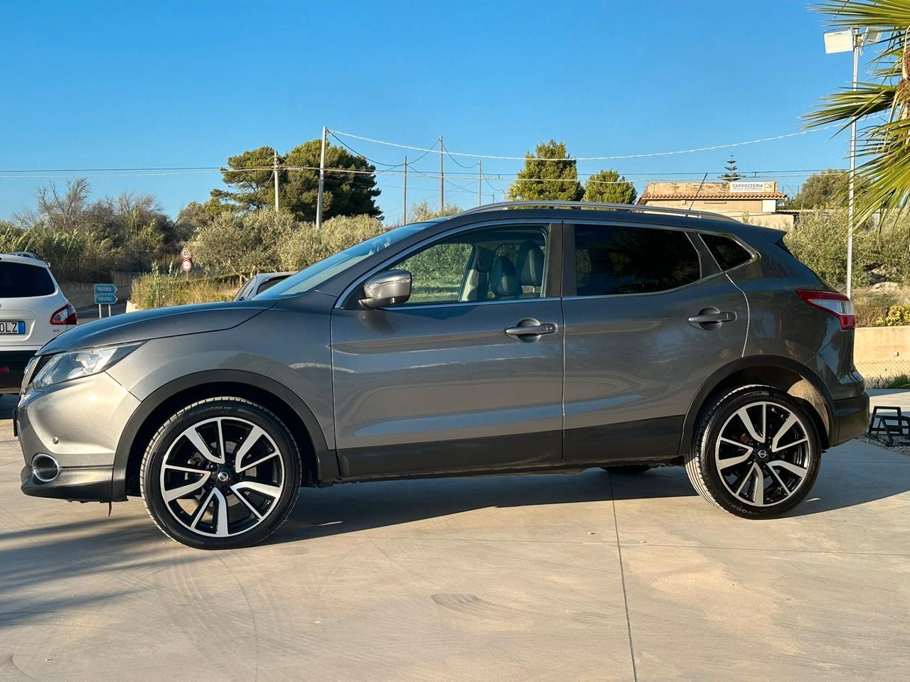 Nissan Qashqai 1.6 dCi 130 CV 360 Automatic.